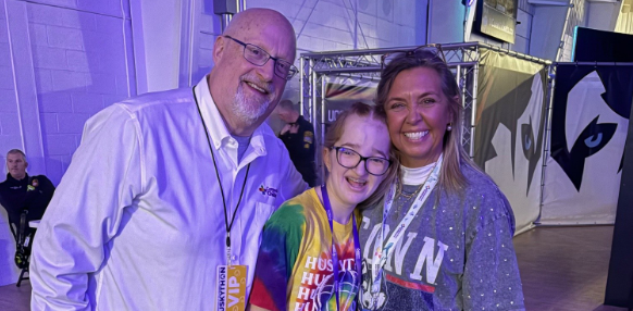 Patient smiling with Bob and Sarah
